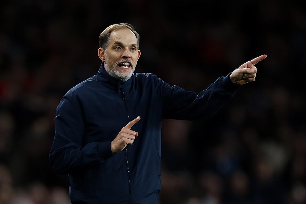 半岛体育官网-转会期西甲传出新动向，布鲁克林篮网主帅复盘，管理层表态——态度坚定，控场能力受关注 